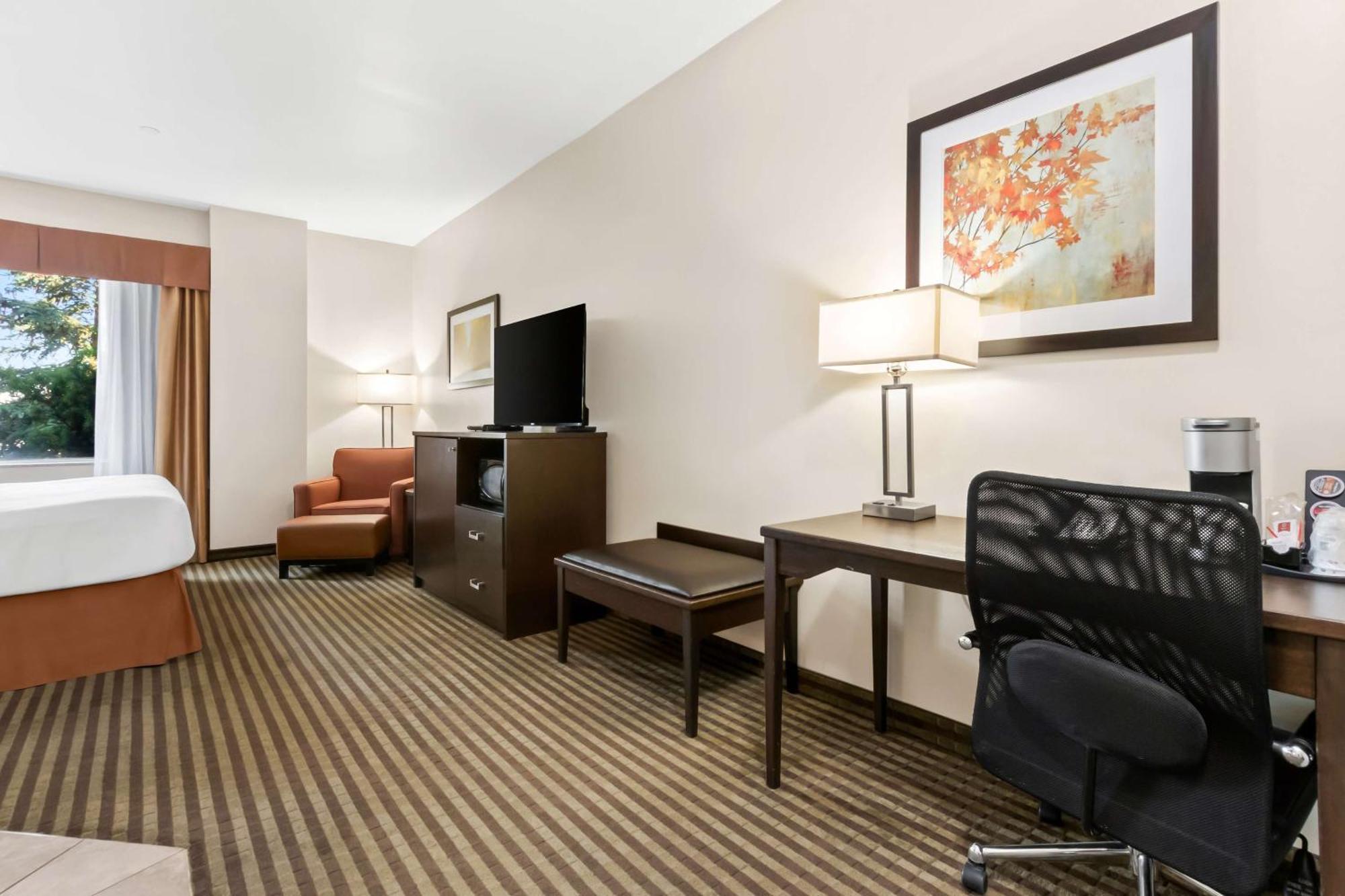 Best Western Plus Fergus Hotel Ngoại thất bức ảnh