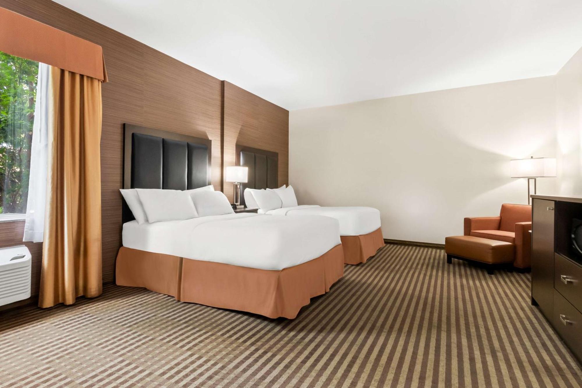 Best Western Plus Fergus Hotel Ngoại thất bức ảnh